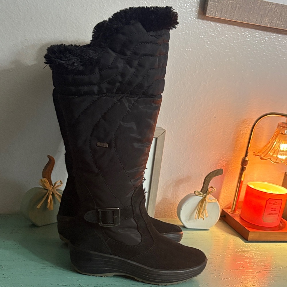 Pajar Black Quilted Winter Boots SZ 38 box 164